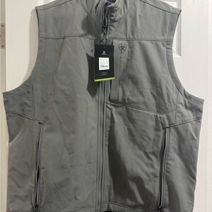 Ariat Men's Charcoal Zip-Up Vest